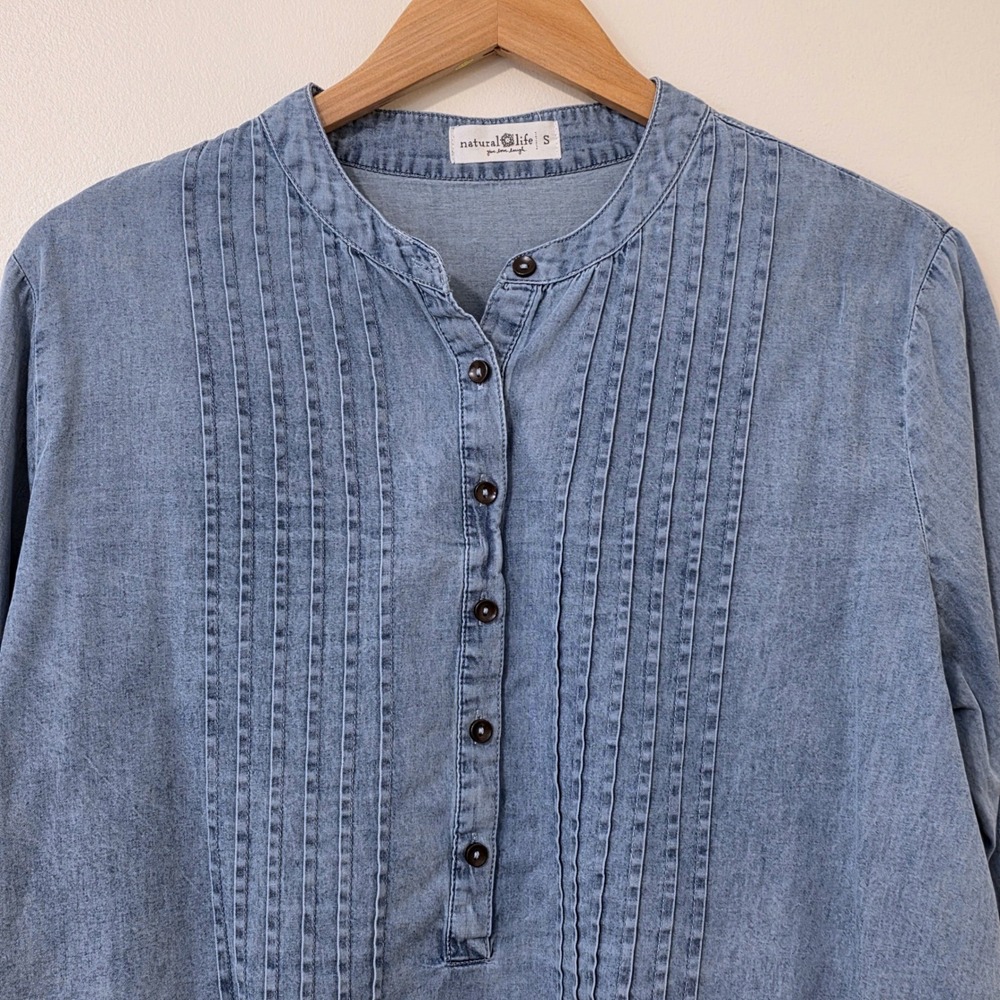 Natural Life Long Sleeve Chambray Cropped Top Sz S Pintuck Boxy Oversized Boho - Picture 2 of 10